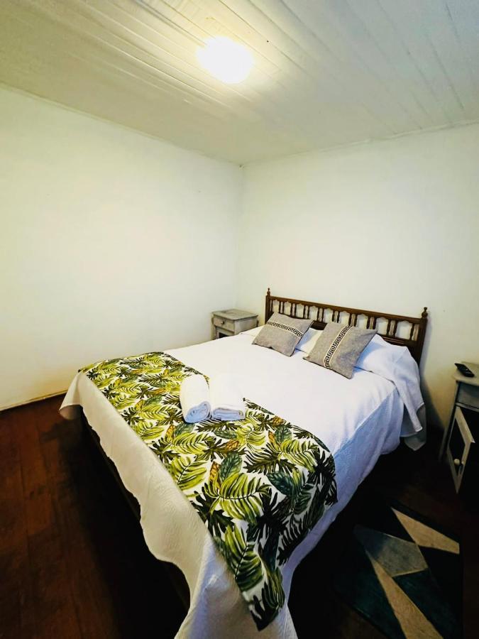 Hostal 3 Norte 圣安东尼奥 外观 照片